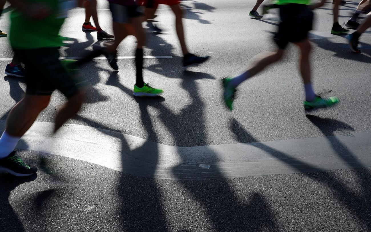 Le Congrès adopte une loi interdisant aux joueuses transgenres de pratiquer des sports féminins