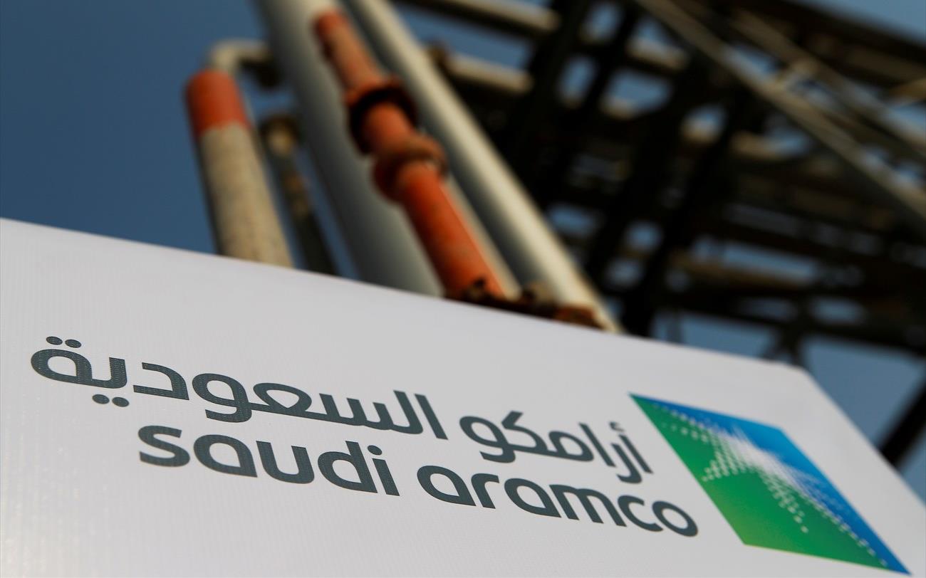 Saudi Aramco: Σταθερή η προμήθεια αργού στην Ασία παρά τις περικοπές του ΟΠΕΚ+