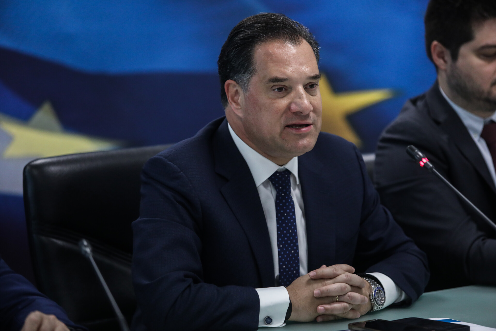 Ά. Γεωργιάδης: Δεν εξετάζεται οριζόντια μείωση των φόρων στα καύσιμα