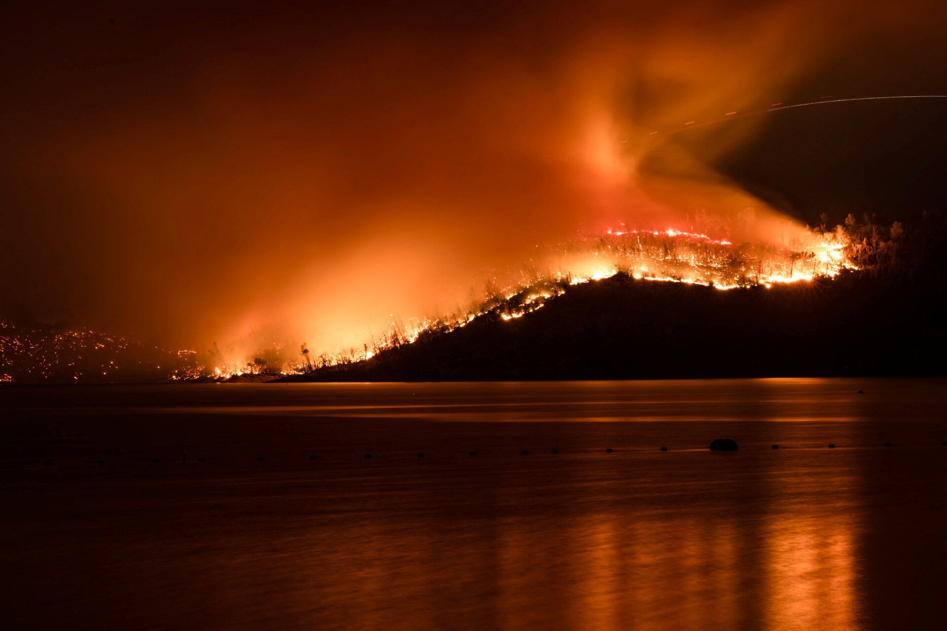 Mega-πυρκαγιές στην Καλιφόρνια
