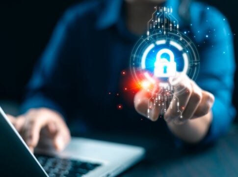 Προστασία στο Διαδίκτυο - cybersecurity - cybercrimes